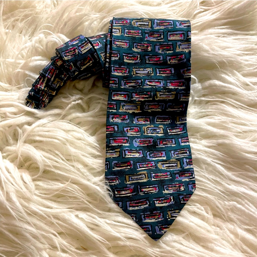 Necktie by Kaidi